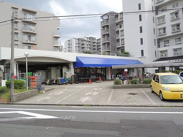 サンプラザ金岡店 徒歩15分。 1160m