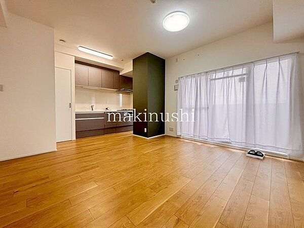 リフォーム済みの綺麗なお部屋で新生活がすぐに始められます♪キッチンはリフォームで便利な食洗機付きになりました♪