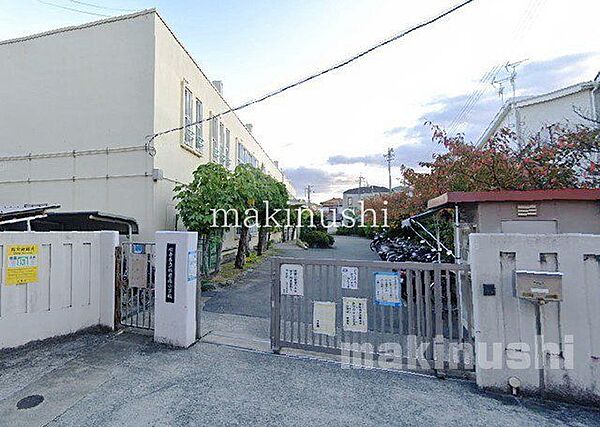 松原市立松原南小学校 徒歩7分。 530m