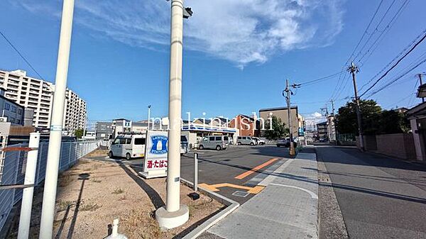 ローソン堺金岡北店 徒歩2分。 90m