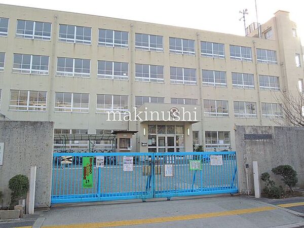 堺市立新金岡東小学校 徒歩6分。 450m