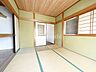 室内：ＬＤＫを含めすべて独立したお部屋のため、使い勝手が良いですよ♪全居室6帖以上のゆとりある間取りです♪