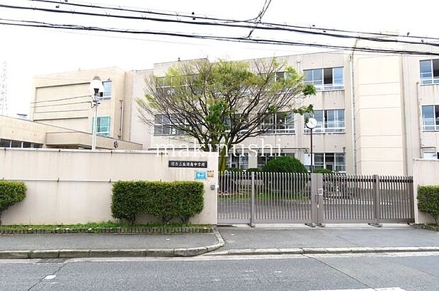 堺市立金岡南中学校 徒歩23分。 1830m