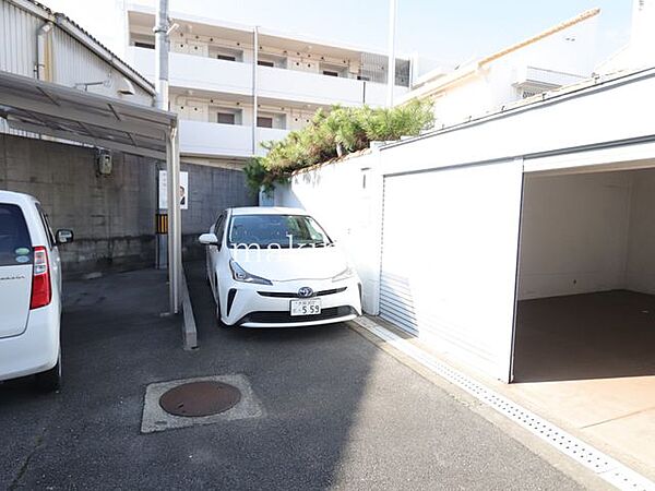 近鉄南大阪線「高見ノ里」駅まで徒歩12分！国道309号線にすぐ出られる立地でマイカー通勤にも便利！