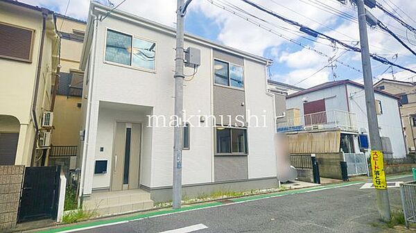 藤井寺北小学校までは約4分（約260ｍ）の立地♪お子様が無理なく通学できる、安心の立地です♪