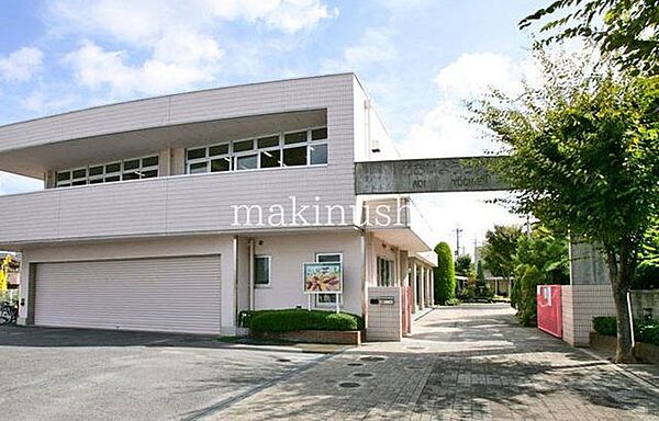 認定こども園あおい幼稚園 徒歩9分。 720m