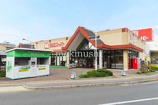 関西スーパー河内長野店 徒歩3分。 170m