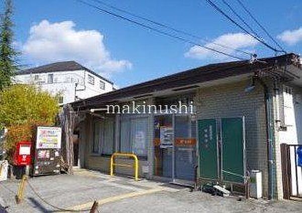 河内長野本町郵便局 徒歩9分。 700m