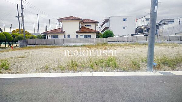まずは資料だけほしいという方も大歓迎！不動産のことなら創業40年以上の当社にぜひお任せください♪