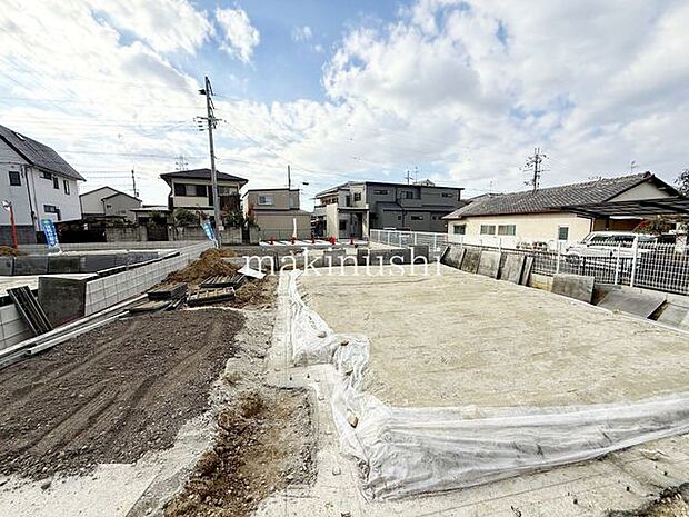 全棟にウォークインクローゼット2ヶ所あり!充実の収納力で部屋はいつもすっきり。着たい服もすぐに見つけられます!