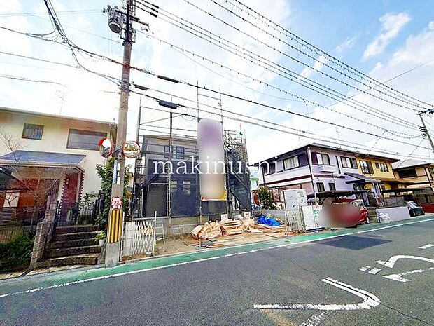 LDKは広々17帖ございます!コーナーでゆるやかに区切られており、ダイニング・リビングの家具レイアウトもしやすい間取り♪