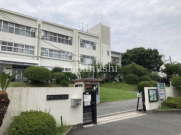羽曳野市立羽曳が丘小学校 徒歩8分。 580m