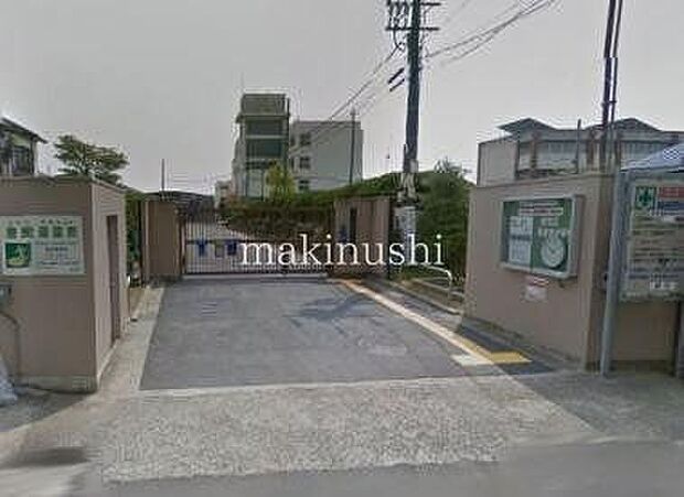 堺市立美原西中学校 徒歩13分。 1000m