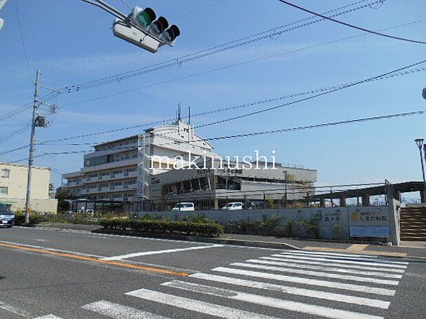 医療法人はぁとふる運動器ケアしまだ病院 徒歩17分。 1320m