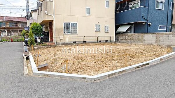 外観：327002265898