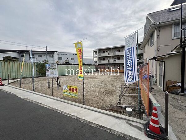 建築条件無しの土地なのでお好きなハウスメーカーで建築できます！一生に一度のマイホームならではのこだわりを実現できます。