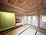 室内：6帖和室　タタミがあれば冬にはこたつを置いたり、小さなお子様がいれば遊び場やお昼寝スペースとしてもいいですね♪