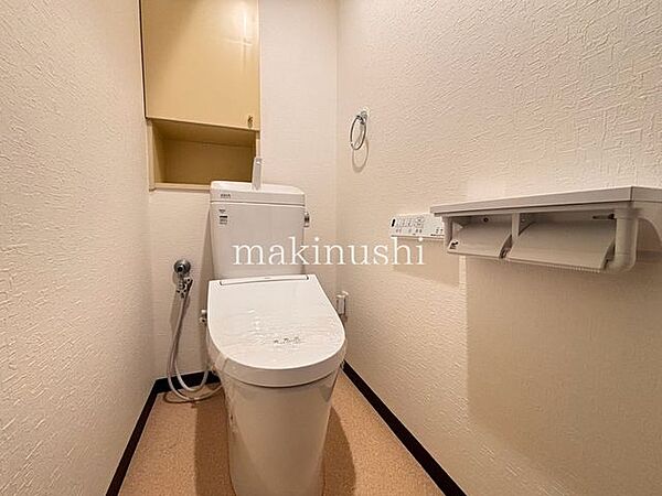2026年8月にトイレリフォーム済み！水回りもすべてぴかぴかです♪引っ越し後にもすぐに、綺麗なトイレが気持ち良く使えます♪
