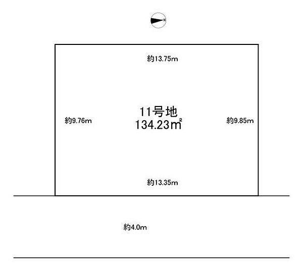 ■全13区画の分譲地■11号地は40.60坪■建築条件無し■生活便利な立地条件です■近隣には関西スーパーやコンビニエンスストア、ホームセンターがございます■