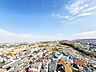 その他：眺望です。本当に眺めがよく、ずっと見ていられます。山、緑の自然と都市機能が調和した堺市は空気も美味しく感じます。