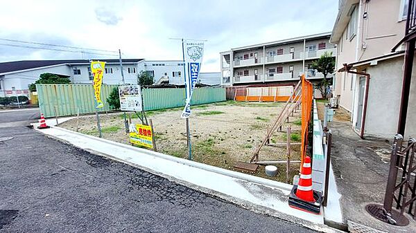 ■南海高野線「千代田駅」徒歩2分の好立地です■有効土地約59.8坪の平坦地■建築条件なし
