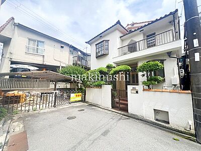 外観:■土地38.57坪あり!■駐車並列2台可能!■閑静な住宅街です■南海高野線北野田駅徒歩15分■トイレ2ヵ所ございます■前面道路約4.7mございます■いつでもご見学可能です。ぜひ一度ご見学下さいませ!■ 外観:■土地38.57坪あり!■駐車並列2台可能!■閑静な住宅街です■南海高野線北野田駅徒歩15分■トイレ2ヵ所ございます■前面道路約4.7mございます■いつでもご見学可能です。ぜひ一度ご見学下さいませ!■