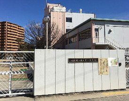 大阪狭山市立第三中学校 徒歩13分。徒歩29分 1000m