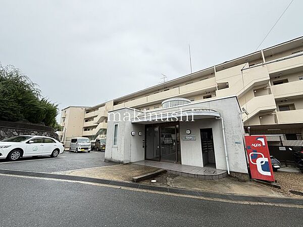 ■ハウスクリーニング完了■室内状態良好です！■家族の会話が弾む対面式キッチン■富田林西口駅徒歩8分の立地■オートロック付きマンションです■鍵は当社で管理していますのでいつでもご見学可能となっております