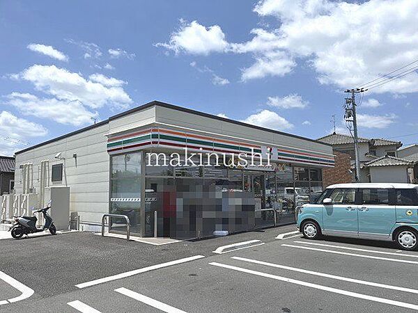 セブンイレブン河内長野木戸3丁目店 徒歩13分。 1000m