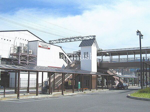 三日市町駅(南海 高野線) 徒歩11分。 860m