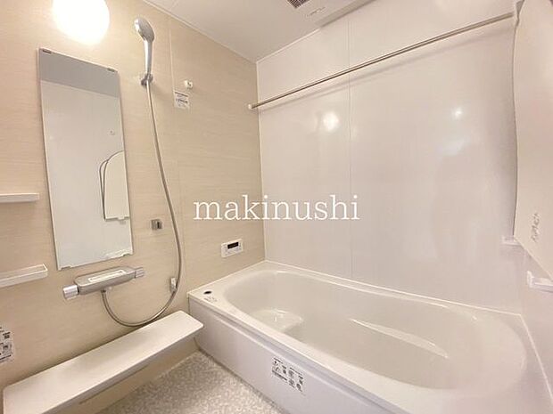 バス ユニットバスは、 ・浴室のお手入れ ・掃除が楽になる ・断熱性・保温性これも主婦ファースト!