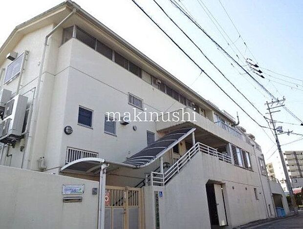 麦の子保育園 徒歩9分。 650m