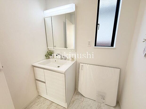 ・トイレは1階と2階にあります、夜のおトイレも階段を上り下りしないですみますね。