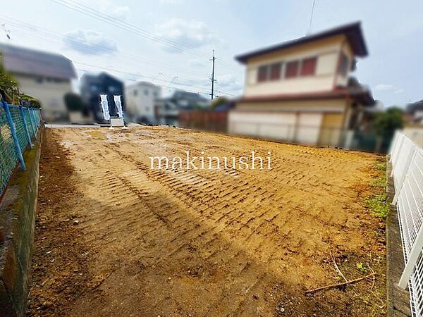 現況写真建築条件付き土地ではございません！！
