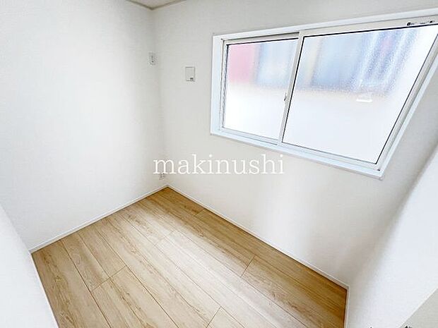 収納（納戸）収納スペース・家事室・書斎・テレワークなど約3.0帖の納戸になります