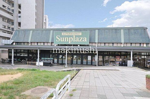 サンプラザ三原台店 徒歩14分。 1060m