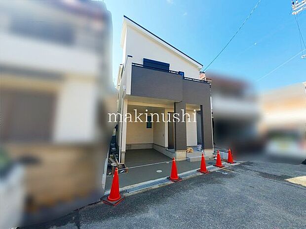 前面道路含む外観前面道路幅員（公道）約4.7ｍ