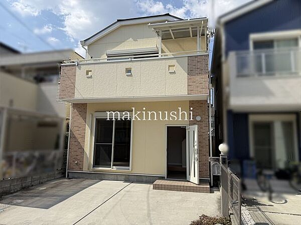 外観閑静な住宅街で落ち着いた時間を過ごせます、ゆったりとした暮らしをお望みの方に。
