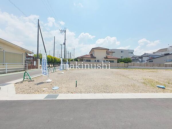前面道路含む外観南海高野線河内長野駅徒歩14分の立地建築条件付き土地ではございませんお客様のお好きな工務店・ハウスメーカーにて建築頂けます