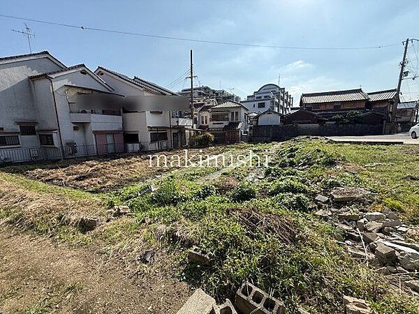 現況写真日常のお買い物や用事も近場で済ませられる点が魅力的です。