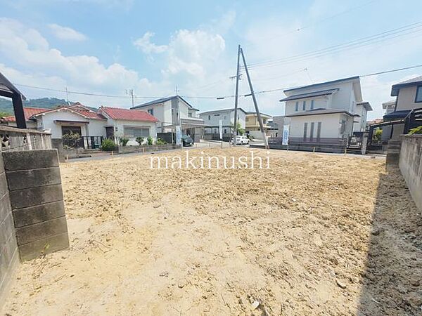 建築条件無し土地ですのでお好きなハウスメーカーで建てて頂けます。