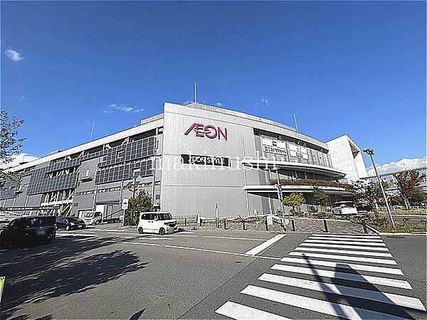 イオンスタイル堺鉄砲町 徒歩7分。 490m