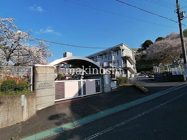 河内長野市立美加の台小学校 徒歩2分。 130m