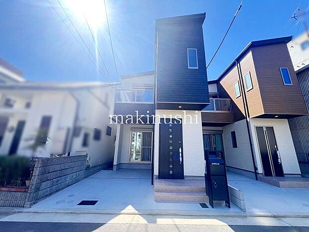 新築ならではのまっさらな空間。水回りもキレイです。