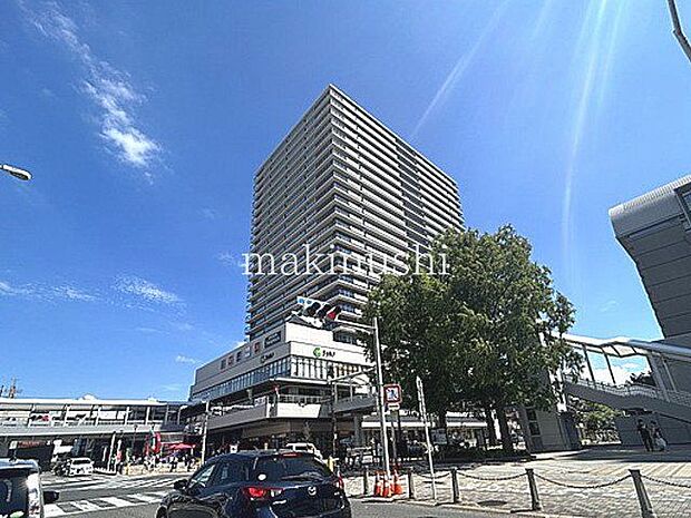 ジョルノ 徒歩12分。 920m