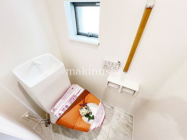 ・トイレは1階と2階にあります、夜のおトイレも階段を上り下りしないですみますね。