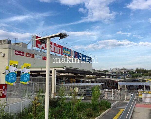 ホームセンターコーナン泉北2号小代店 徒歩32分。 2520m