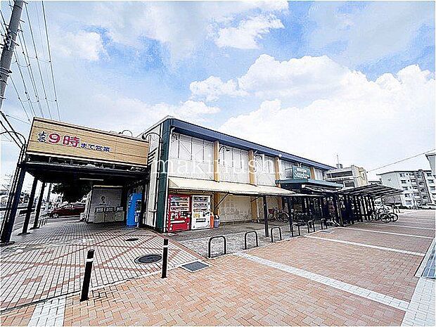 サンプラザ白鷺店 徒歩5分。 400m