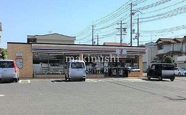 セブンイレブン堺深阪店 徒歩6分。 410m