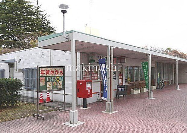 泉北宮山台郵便局 徒歩8分。 610m